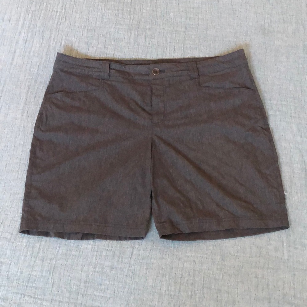 Eddie Bauer Travex Shorts